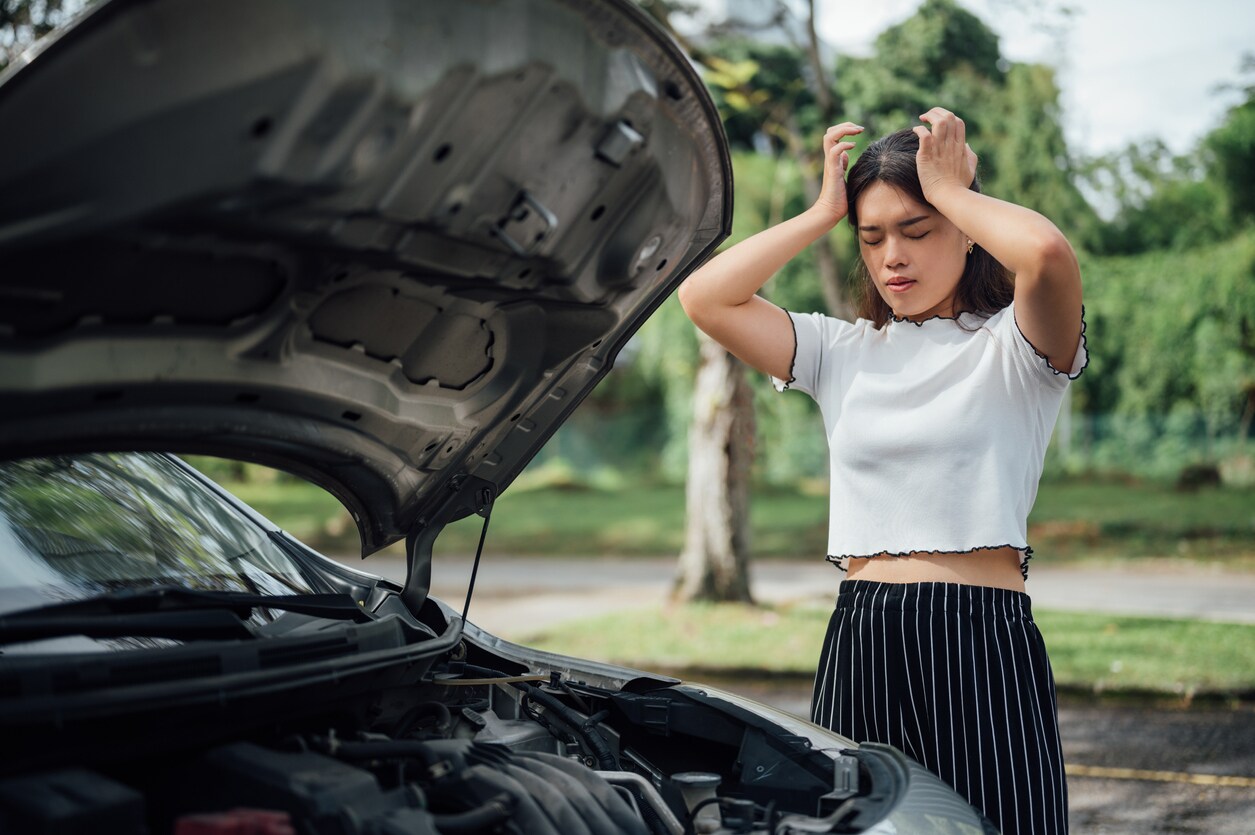 Watch Out for Ice! How to Wash Your Car in Winter